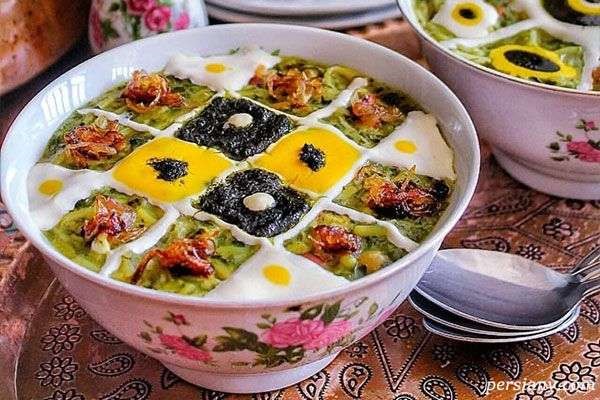 چگونه تلخی آش رشته را از بین ببریم؟ ( 2 نکته ساده)