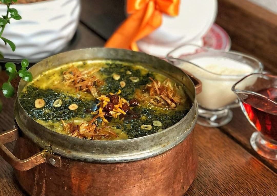چگونه تندی آش رشته را از بین ببریم؟ ( 2 نکته ساده)